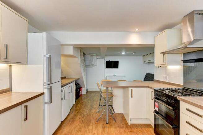 18 Egremont Place Kitchen (3)
