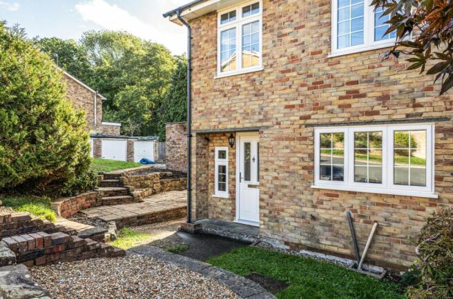 Parkwood Close, Tunbridge Wells, TN2 photo 2