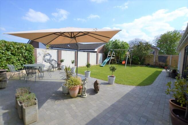 Bramhall Drive, Holmes Chapel, CW4 photo 4