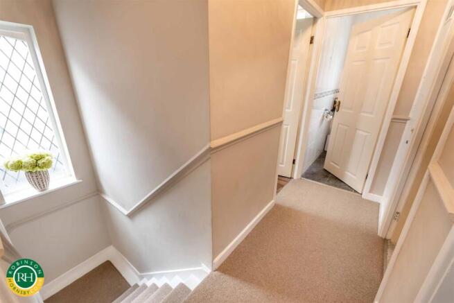 3 bed Detached for sale Image 10