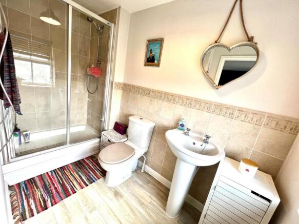 En Suite.jpg