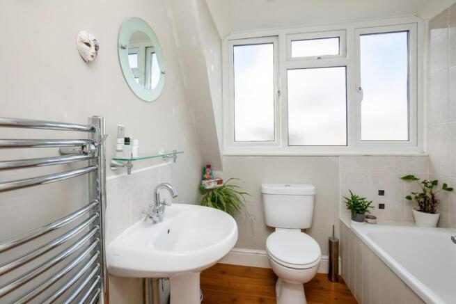1 Arbour Close-20.jpg