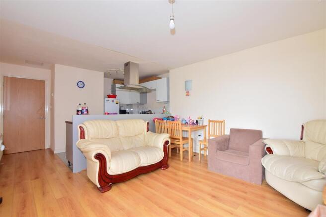 Lounge/Diner/ Kitchen