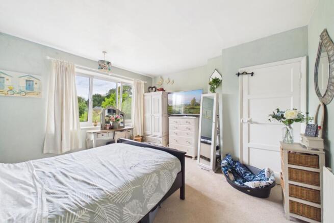 3 bed Semi-Detached for sale Image 7