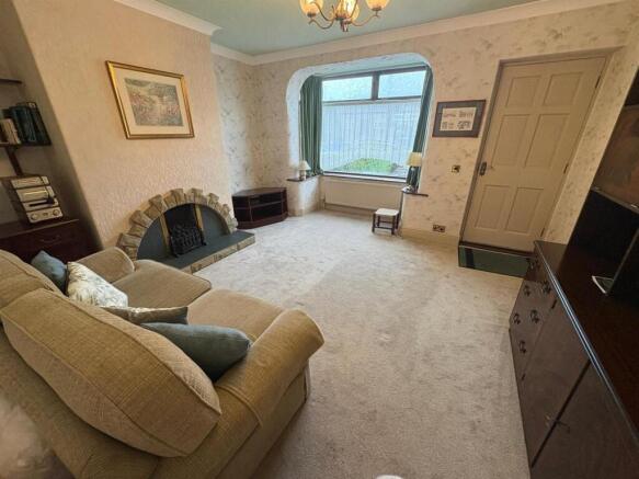 2 bed Terraced for sale Image 4