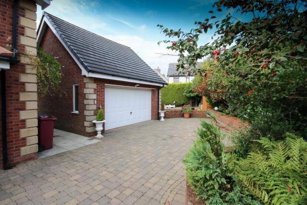 Detached Two Storey Double Garage