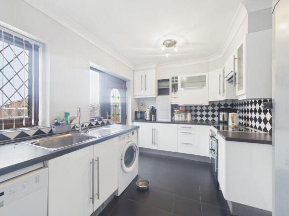 CAM02169G0-PR0455...