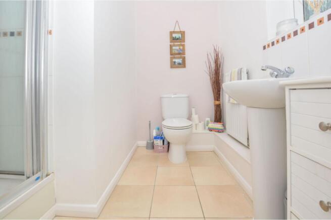 Master En-suite