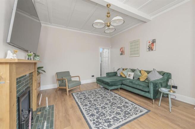 2 bed Terraced for sale Image 5