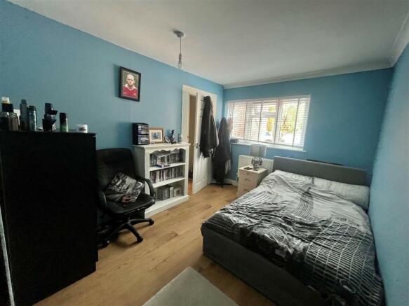 5. gf bed.jpg