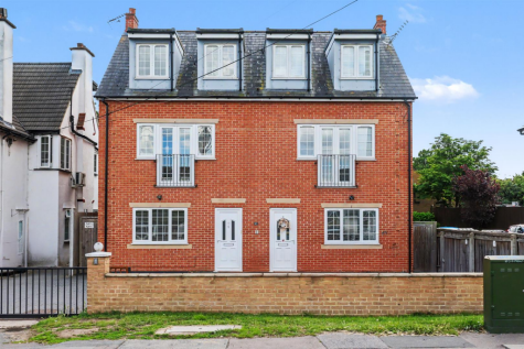 Southend Road, Hockley