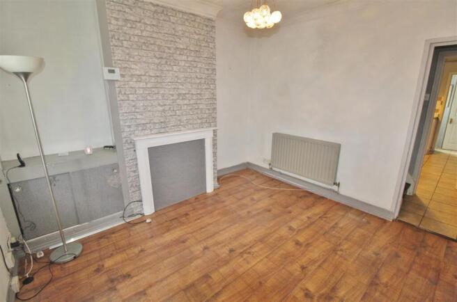 SITTING ROOM -