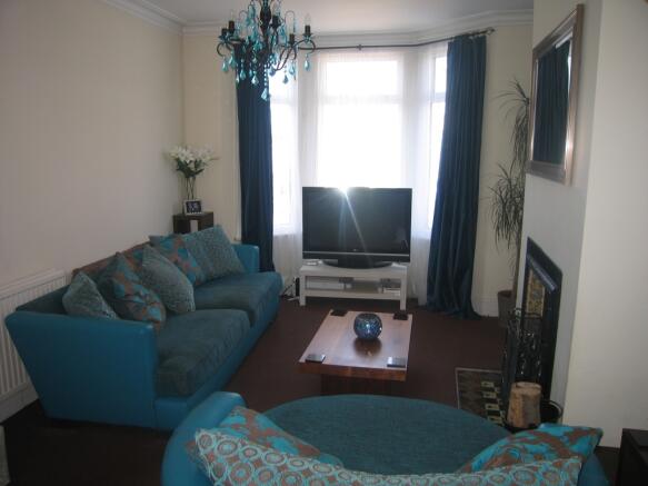 Photo 3