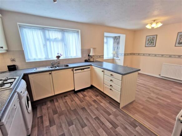 40 Mounton Drive, Kitchen Dining Room (3).jpg