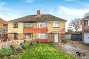 62, Lorne Gardens, Croydon CR0 7RY