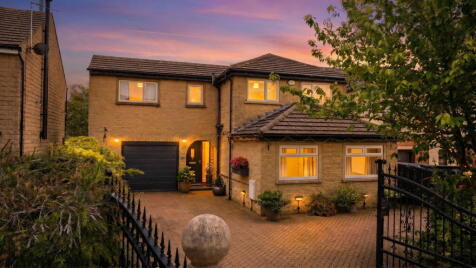 Oxford Road, Gomersal, BD19
