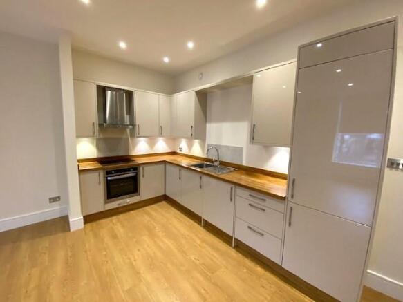 F5 Giles Street 3.jpg