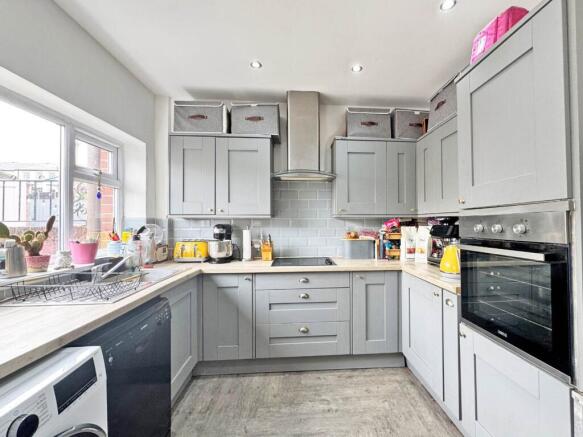 3 bed End of Terrace for sale Image 6