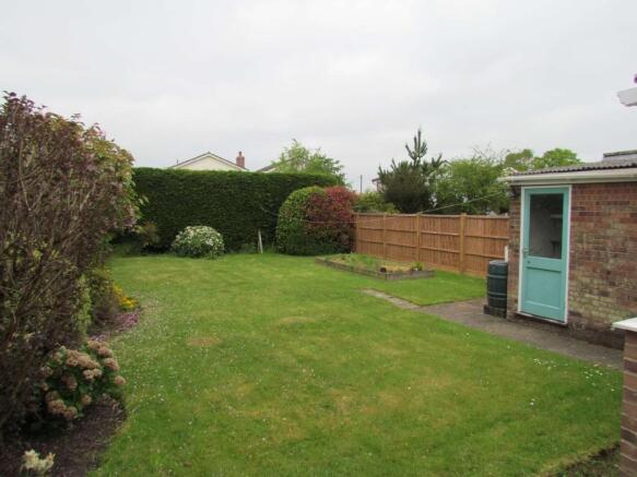 Photo 10