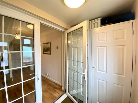 ENTRANCE PORCH