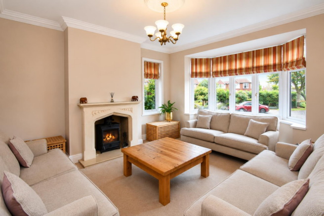 4 bed Detached for sale Image 6