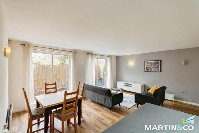 04873970-IMG_1961...