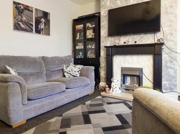 Lounge Alt. View  