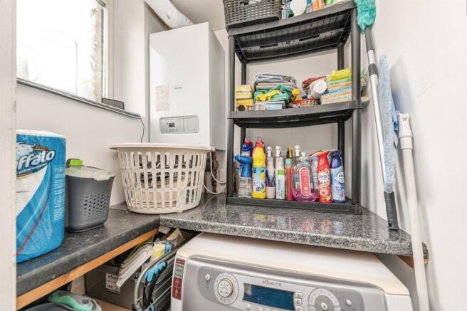 2 bed Terraced for sale Image 11