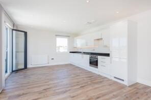 Flat 17, Willow Court, Cambridge Road, Kingston Upon Thames KT1 3LR
