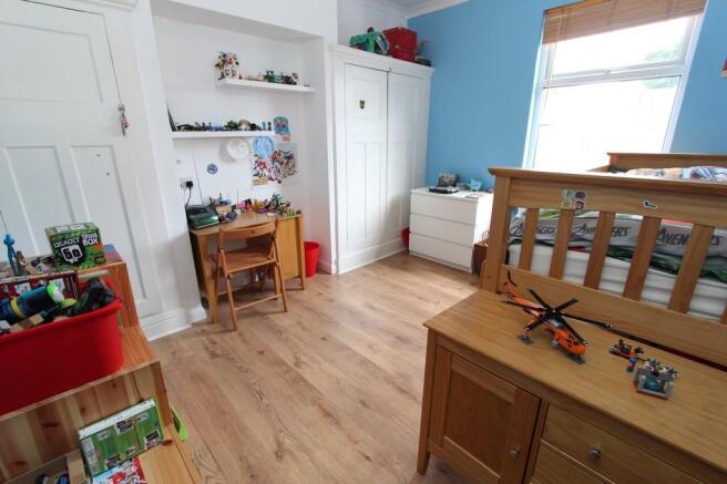 Photo 8