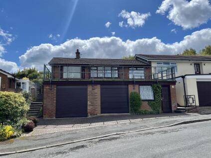 Oak Tree Crescent, Stalybridge