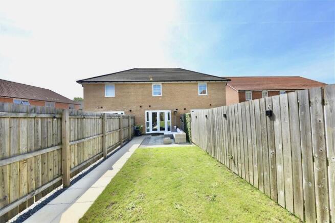 2 bed Terraced for sale Image 10
