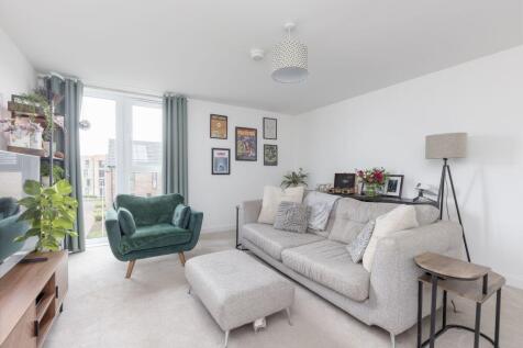 Flat 4, 6 Cunningham Square, Portobello, EH15 1BF