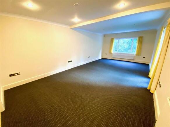 Bedroom 1/Sitting Room