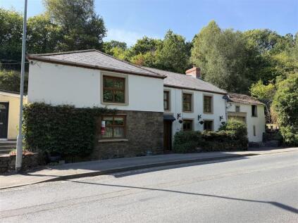 Cwmamman Road, Garnant, Ammanford