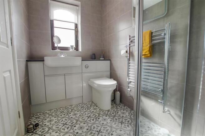 3 bed Detached Bungalow for sale Image 10