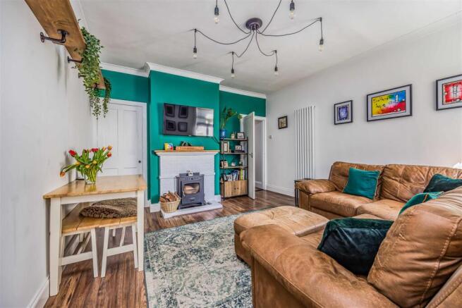 131 Methuen Road, Southsea-Small-PorticoMarketing-