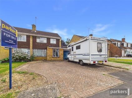 Malvern Close, Woodley, Reading, Berkshire, RG5