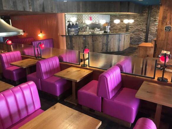 P230395_PHOTO 6  3031 The Boardwalk Port Solent1