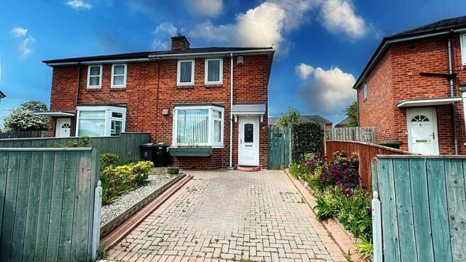 2-bed semi-detached on Bigges Gardens, High Farm, Wallsend, £125,000