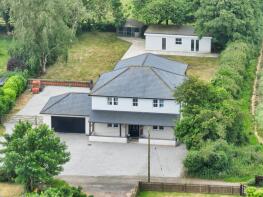 Sunny Cot, Green Lane, Folkestone CT18 7HD