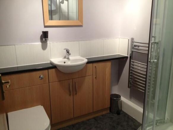  Shower Room