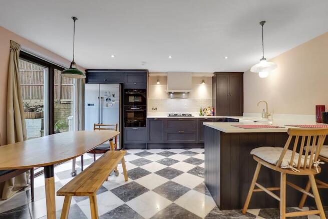 03-91aeJHHGLL - 4...