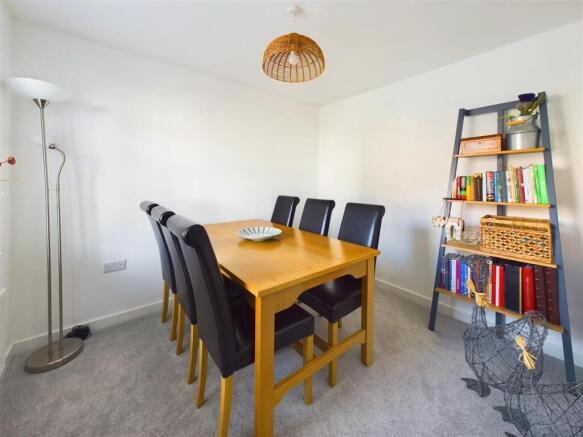 Dining Room.jpg