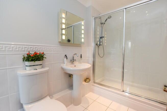 Ensuite shower