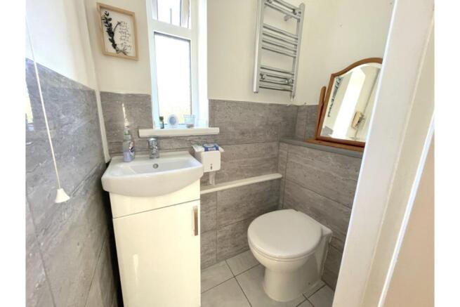 Photo 9