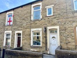 30, Hollingreave Road, Burnley BB11 2JA