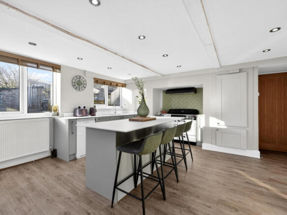 3 bed Cottage for sale Image 6
