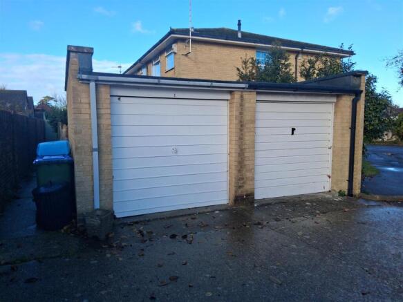 Garage.jpg