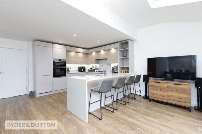 Large Kitchen